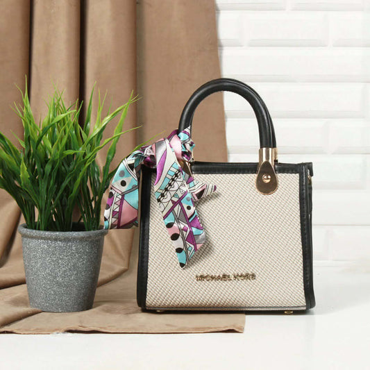 Medium women's handbag