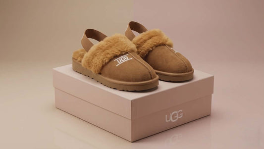 Girls' winter slippers